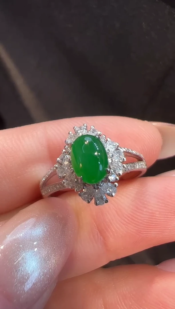 18K金镶嵌戒指翡翠AL6戒指