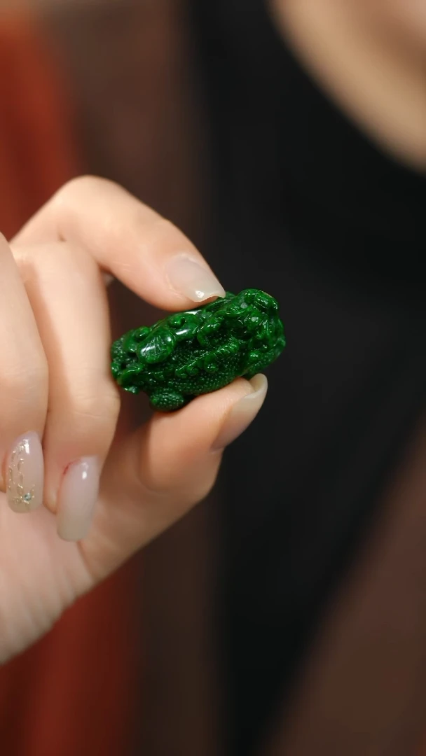 颈饰未镶嵌翡翠@HSG13092216@