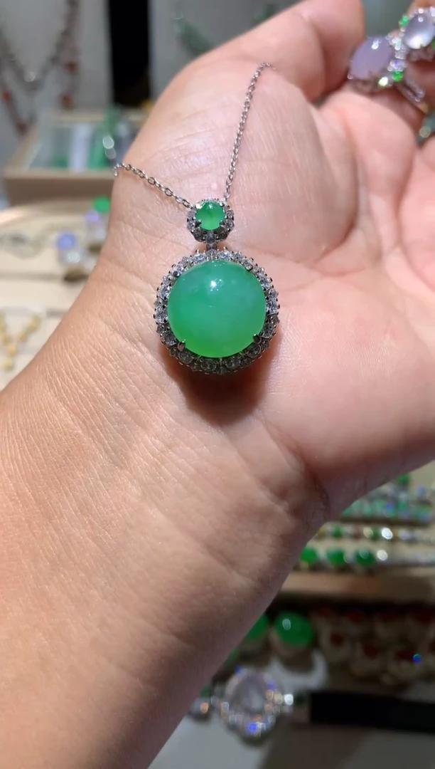 未镶嵌翡翠耳环吊坠