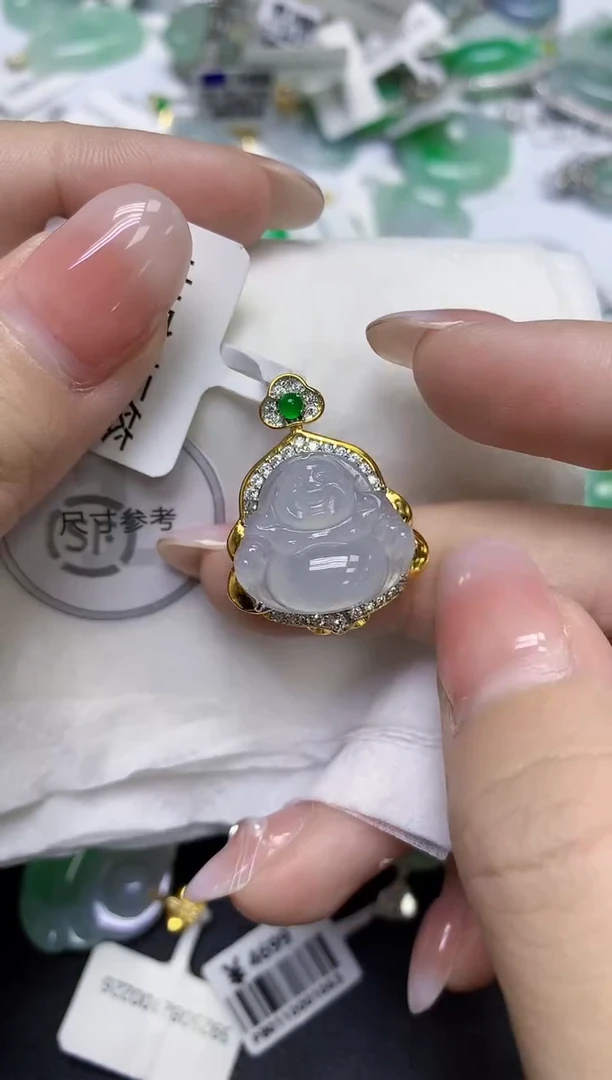 颈饰未镶嵌翡翠天然缅甸翡翠A货百元以上9元证书费自理