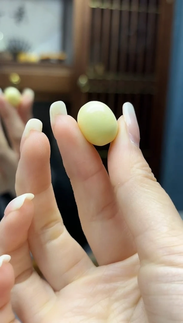 裸石蜜蜡未镶嵌蜜蜡桶珠配饰SAF