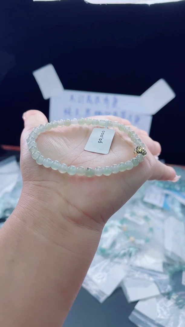 未镶嵌戒指翡翠珠串