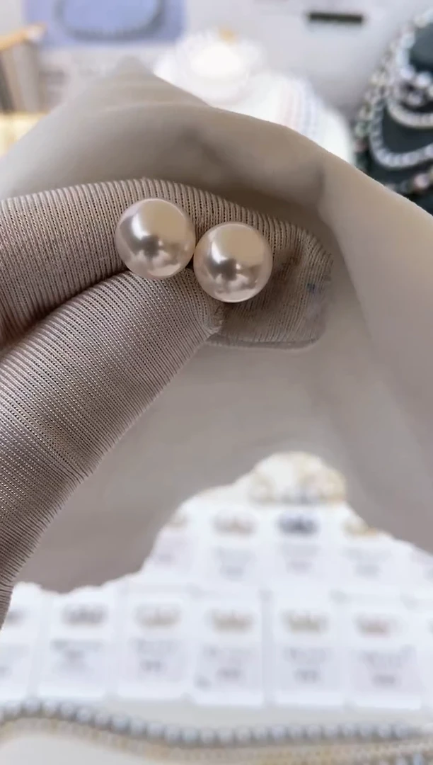 【闪购商品】海水珍珠耳饰18K金镶嵌特选天女素钉9.5-10