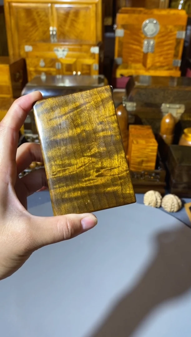 金丝楠阴沉木  烟盒