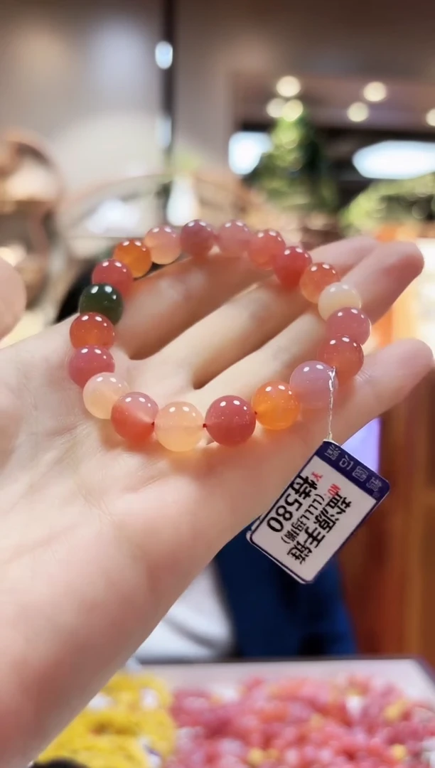 未镶嵌颈饰玛瑙/玉髓手链