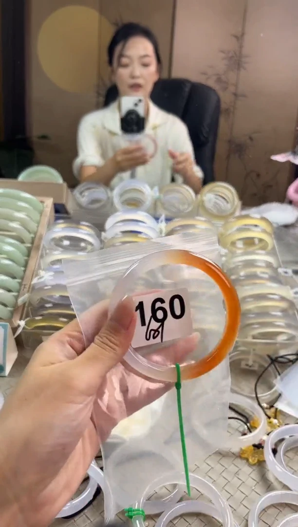 手镯玛瑙/玉髓未镶嵌160