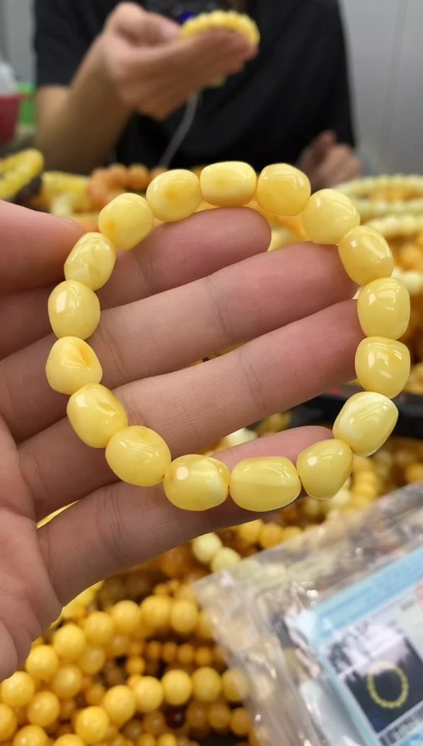 裸石蜜蜡未镶嵌手串