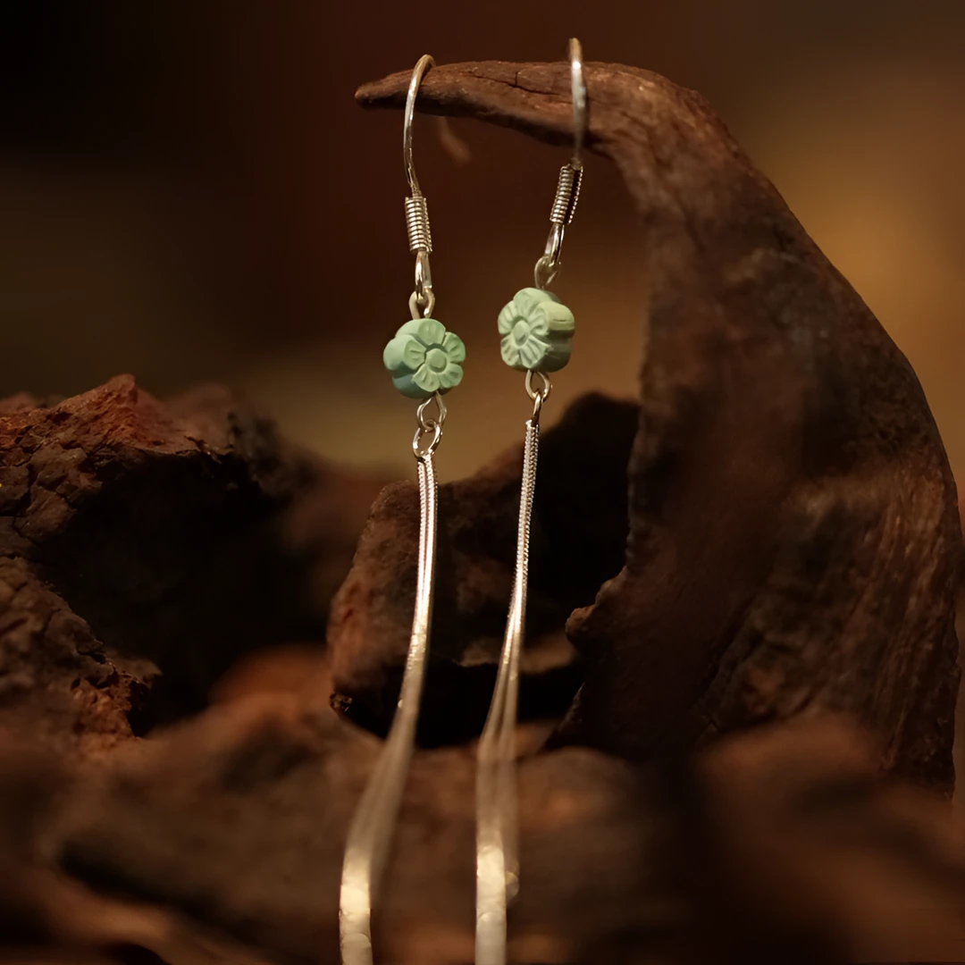 天然原矿绿松石花朵耳坠