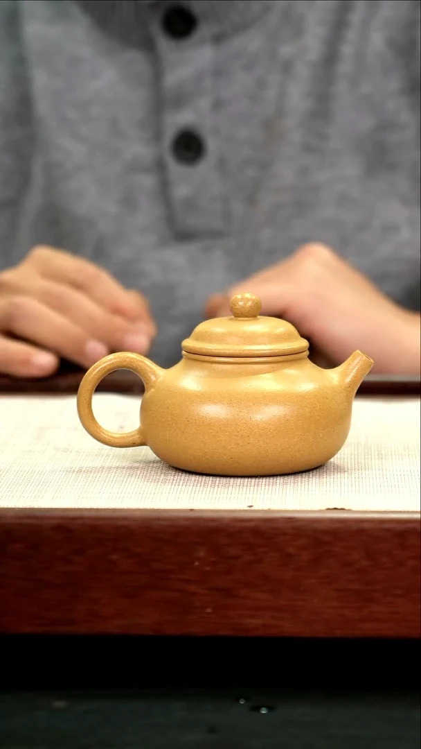 茶壶紫砂福***管LZY黄金容天