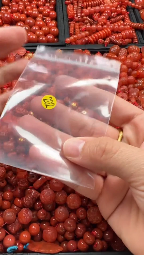 【闪购商品】南红玛瑙颈饰未镶嵌1