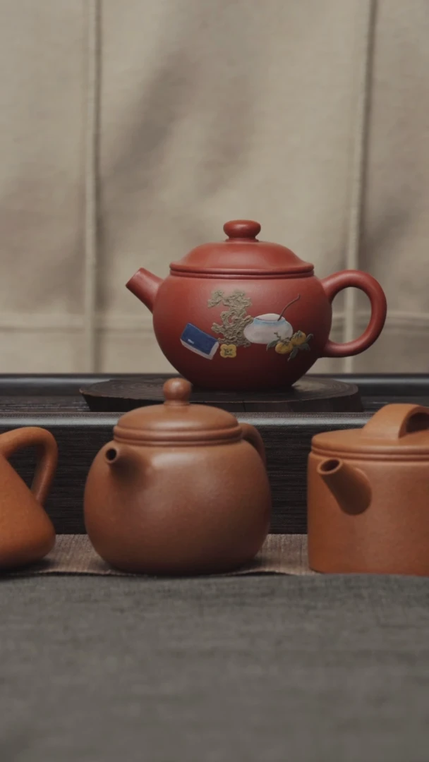 【闪购商品】紫砂茶壶赵庄朱泥-巨轮珠泥绘-130CC