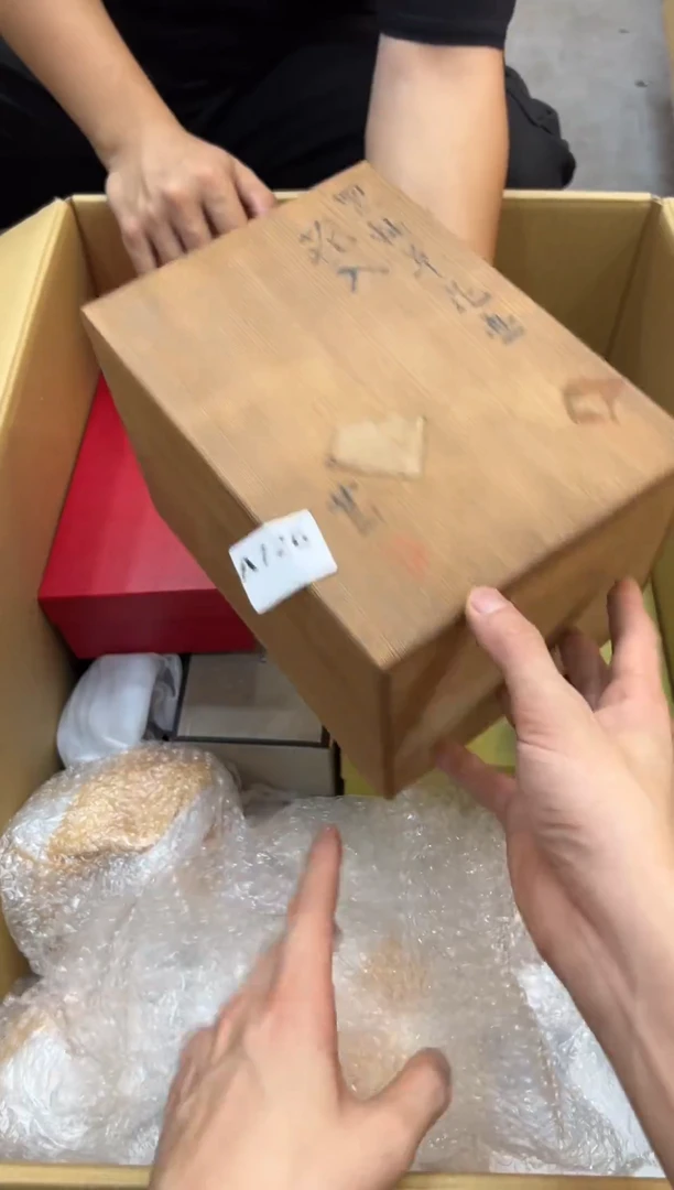 人**年726中古商品，谨慎参拍