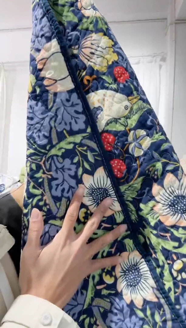 棉120*150纯棉床盖95号无瑕