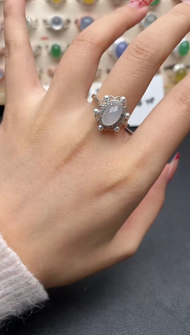 【闪购商品】翡翠戒指银S925镶嵌一物一证一礼盒