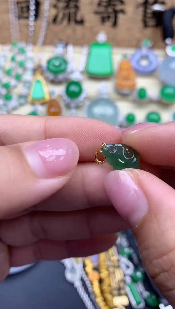 【闪购商品】翡翠颈饰18K金镶嵌187-中国好珍宝