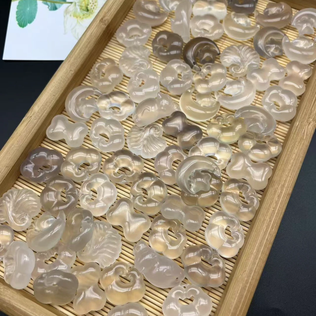 （直播间选款链接）天然玛瑙玉髓吊坠挂件  多样性发货拍一发一