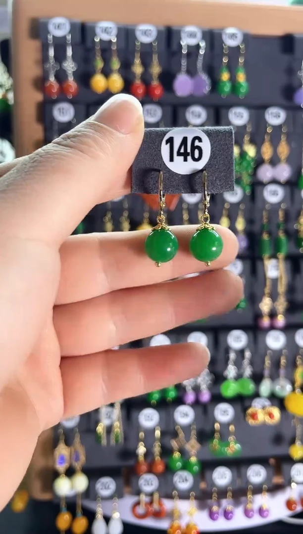 【闪购商品】翡翠耳饰银S925镶嵌146...