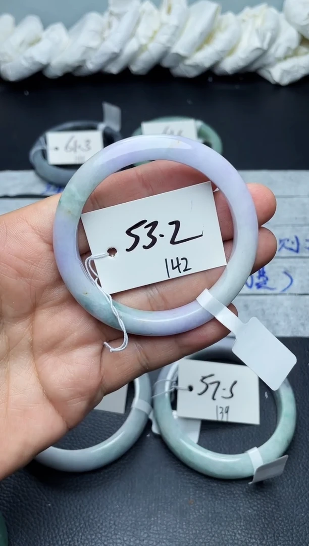 未镶嵌手镯翡翠142