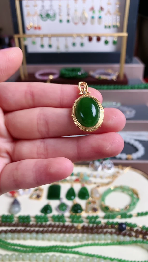 吊坠(不含链)未镶嵌和田玉1