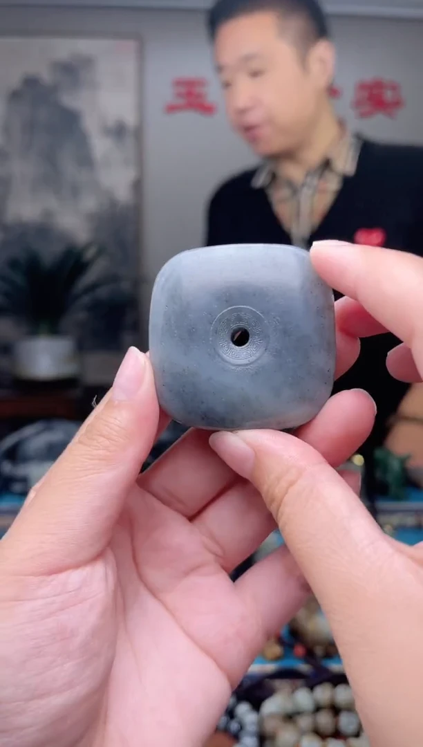 未镶嵌和田玉挂件1