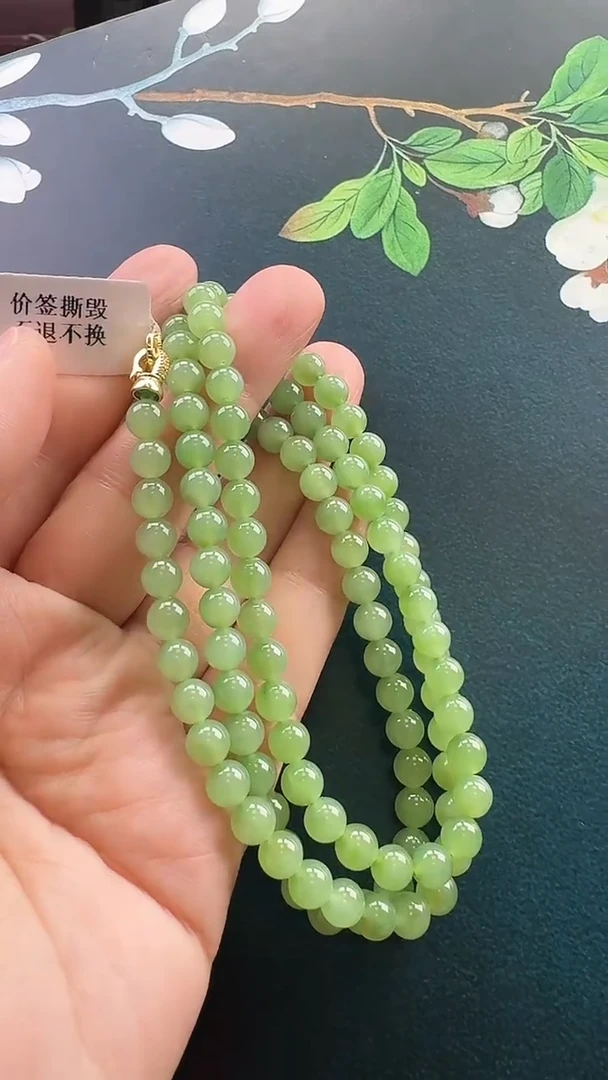 颈饰未镶嵌和田玉项链