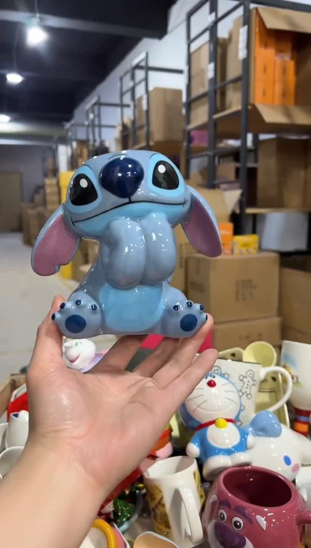 【闪购商品】杯原盒史迪仔趴耳01款水杯