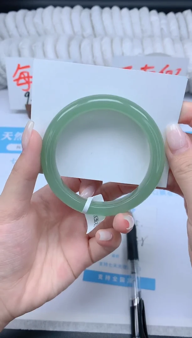 石英质玉手镯未镶嵌K65-58.8