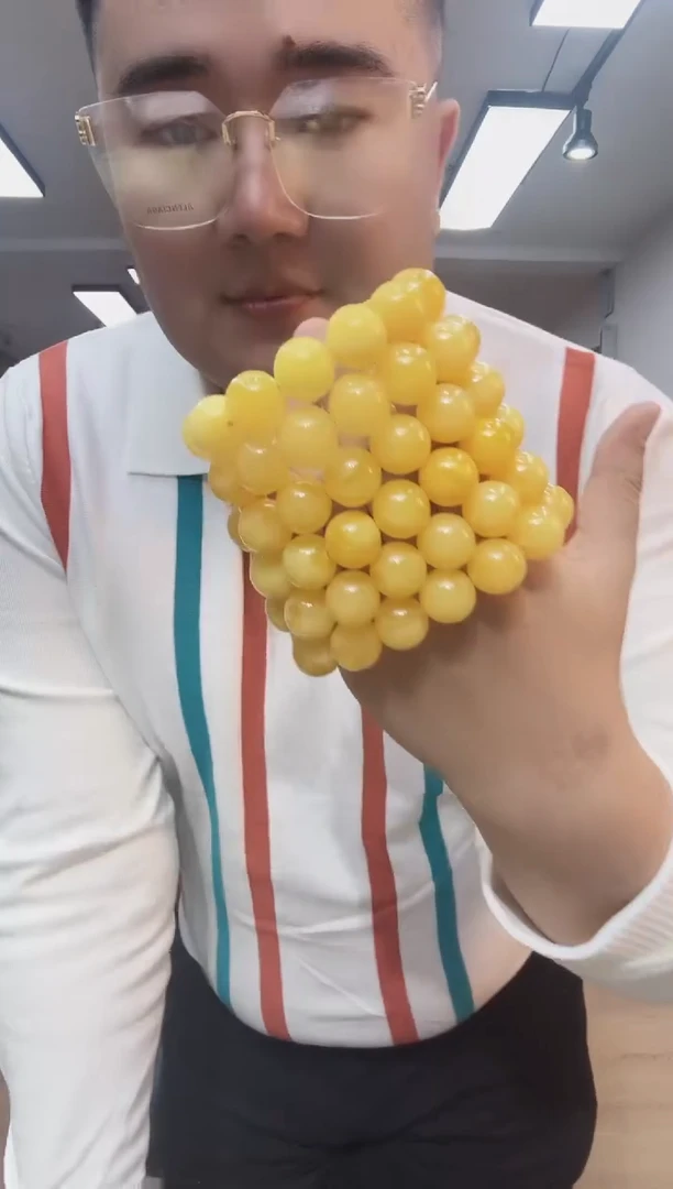 多样性随机发货其一卡18