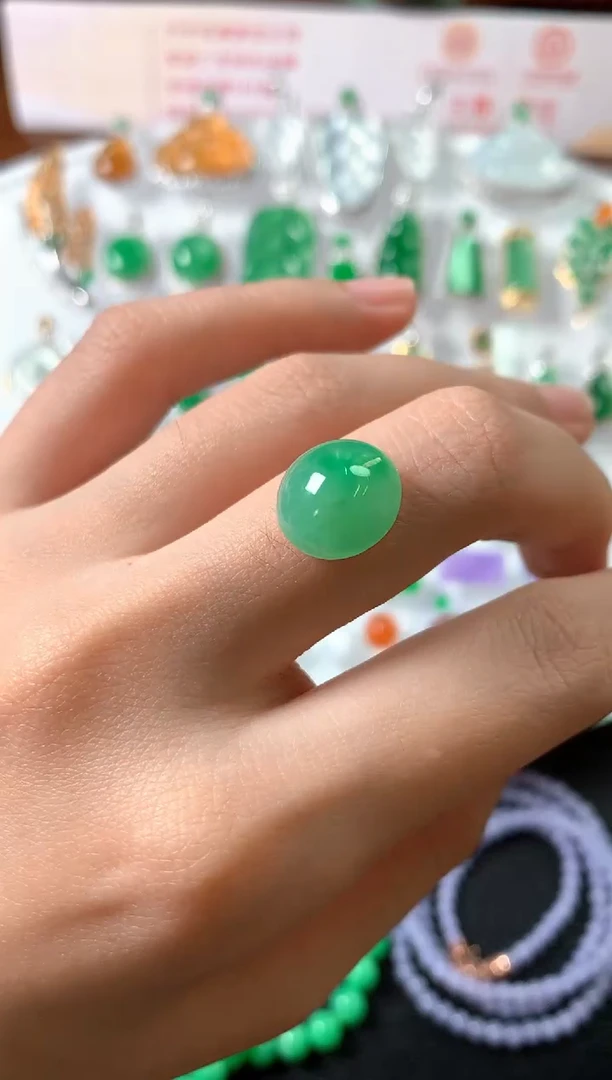 未镶嵌定制翡翠裸石（镶嵌定制）