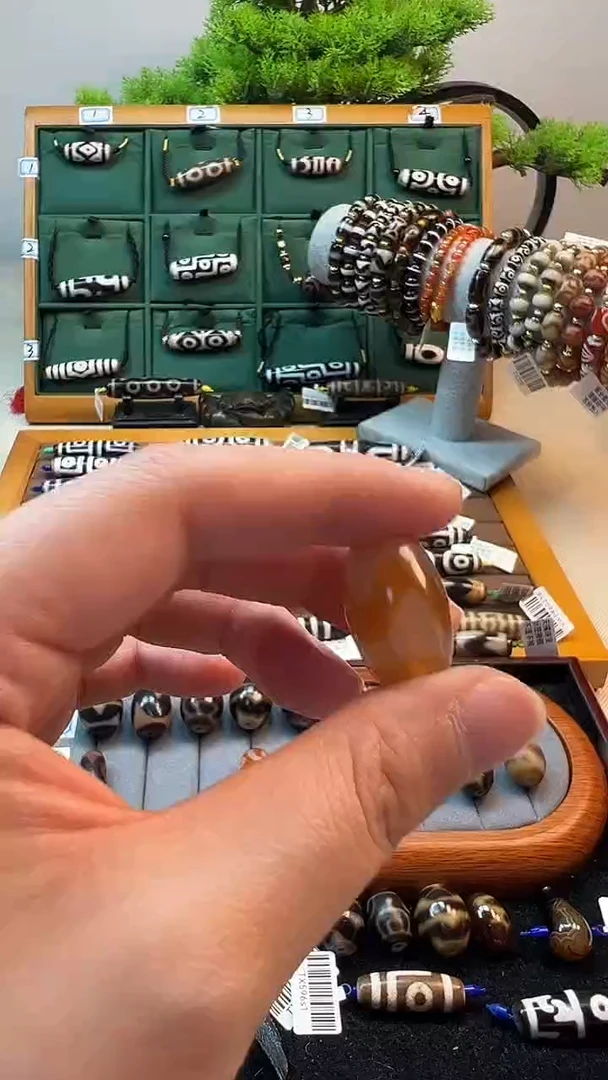 玛瑙/玉髓（覆膜）颈饰未镶嵌38（微瑕随机发货）