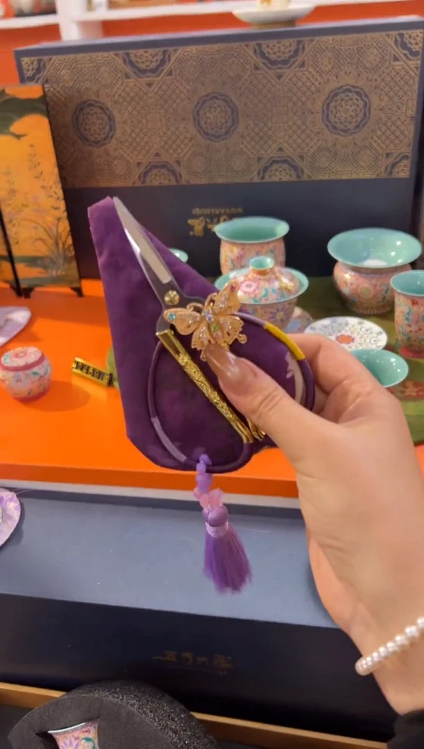 瓷片小乔闪电购链接