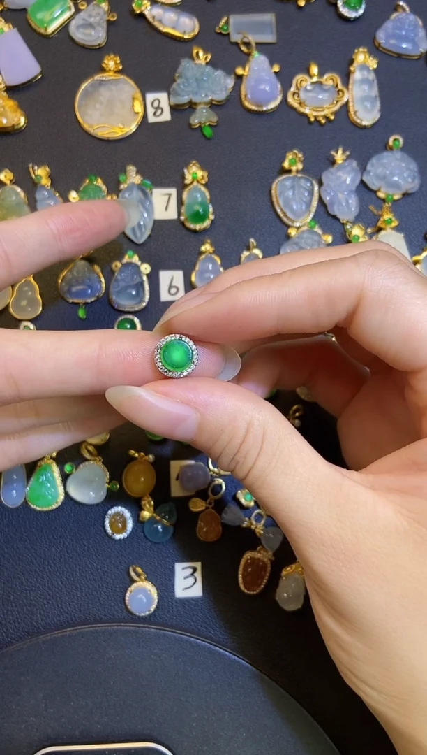 吊坠(不含链)银S925镶嵌翡翠1