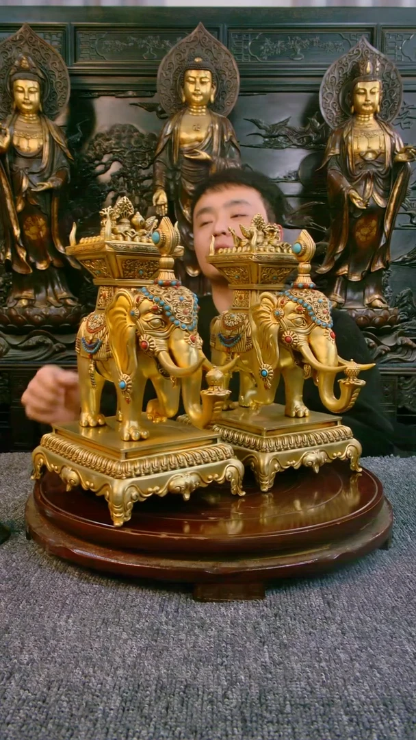 铜平**康收藏摆件00001