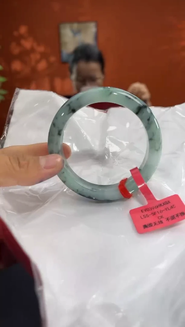 未镶嵌手镯翡翠翡翠手镯 圈口53