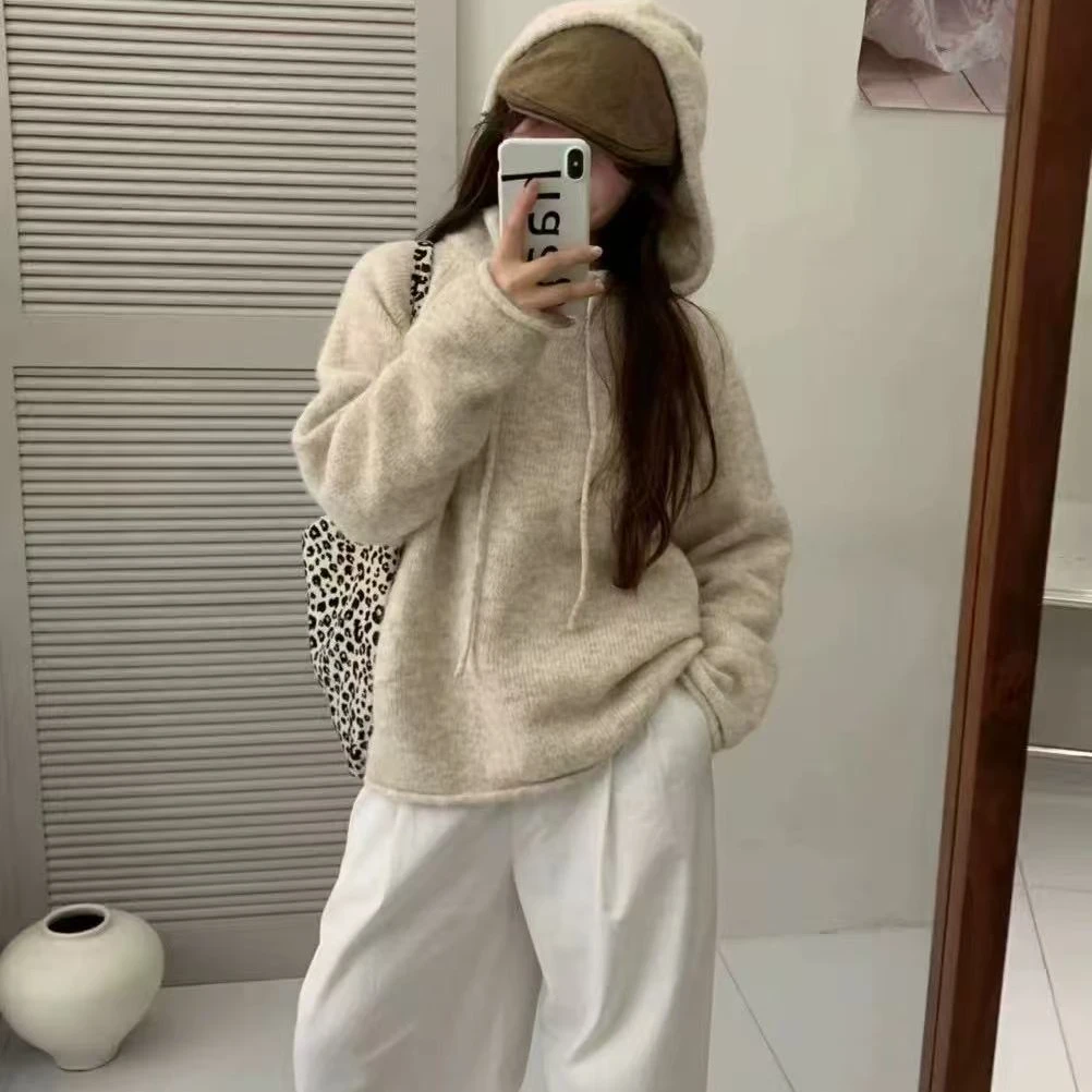 冬日伴侣~卷卷边慵懒连帽慵懒毛衣