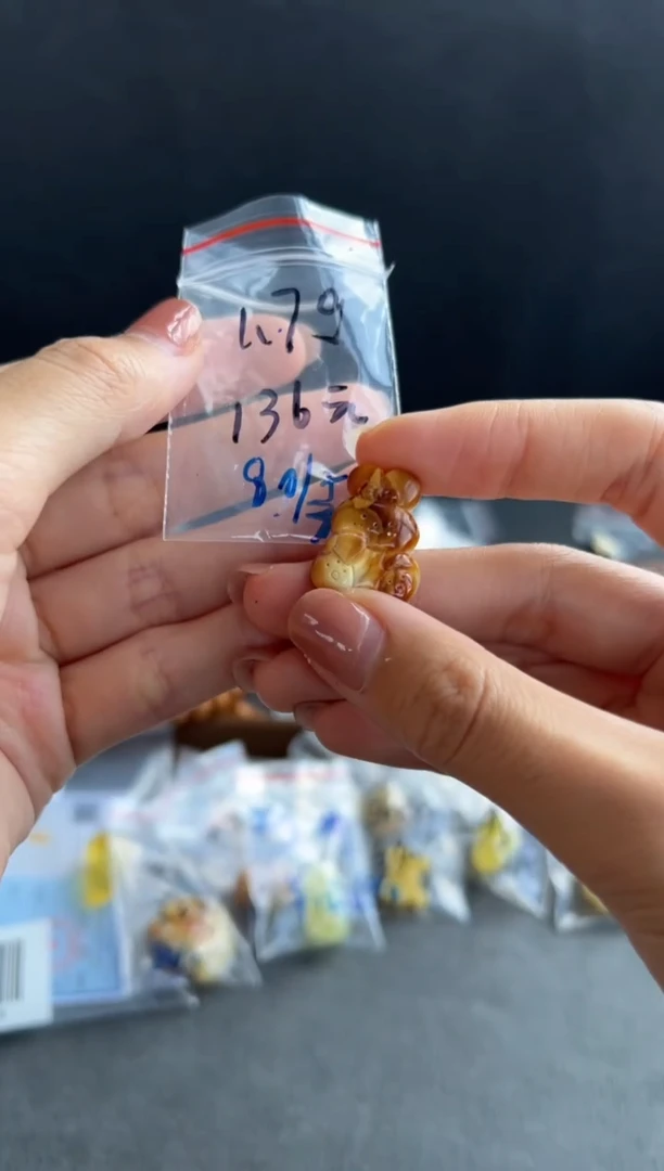 未镶嵌颈饰蜜蜡115买断