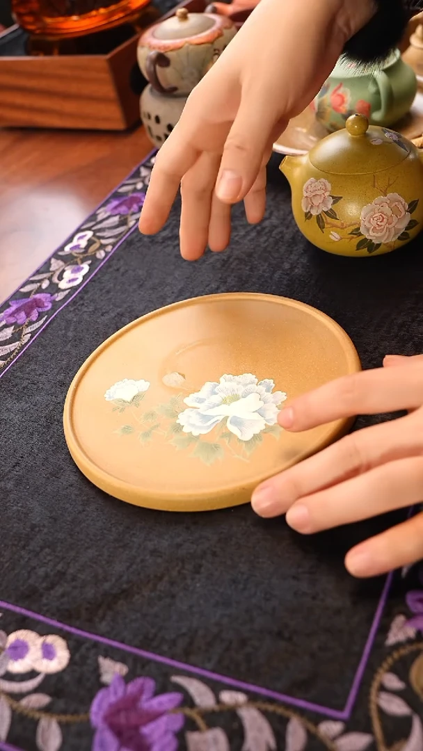 茶壶紫砂黄段牡丹盘