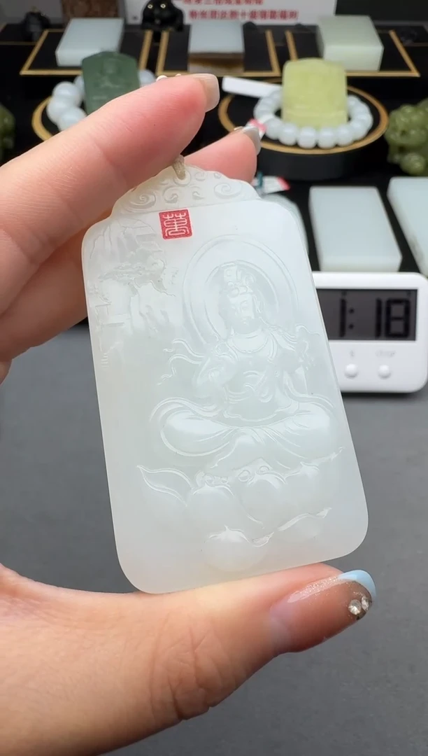颈饰未镶嵌和田玉3