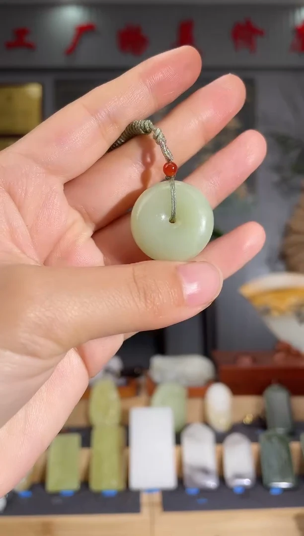 【闪购商品】和田玉颈饰未镶嵌拍一发一 多样性发货