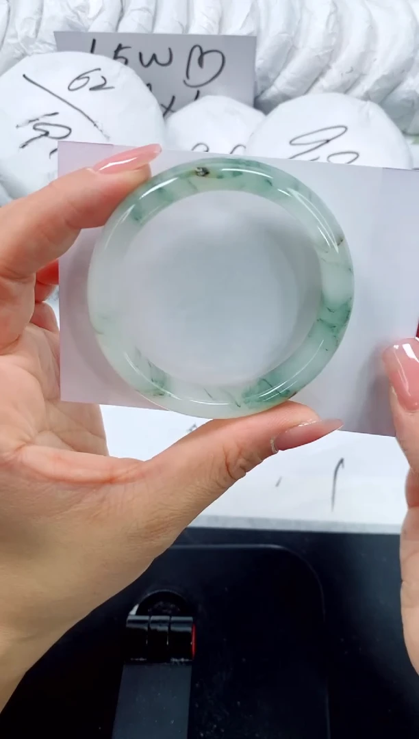 未镶嵌手镯石英质玉127-50.9