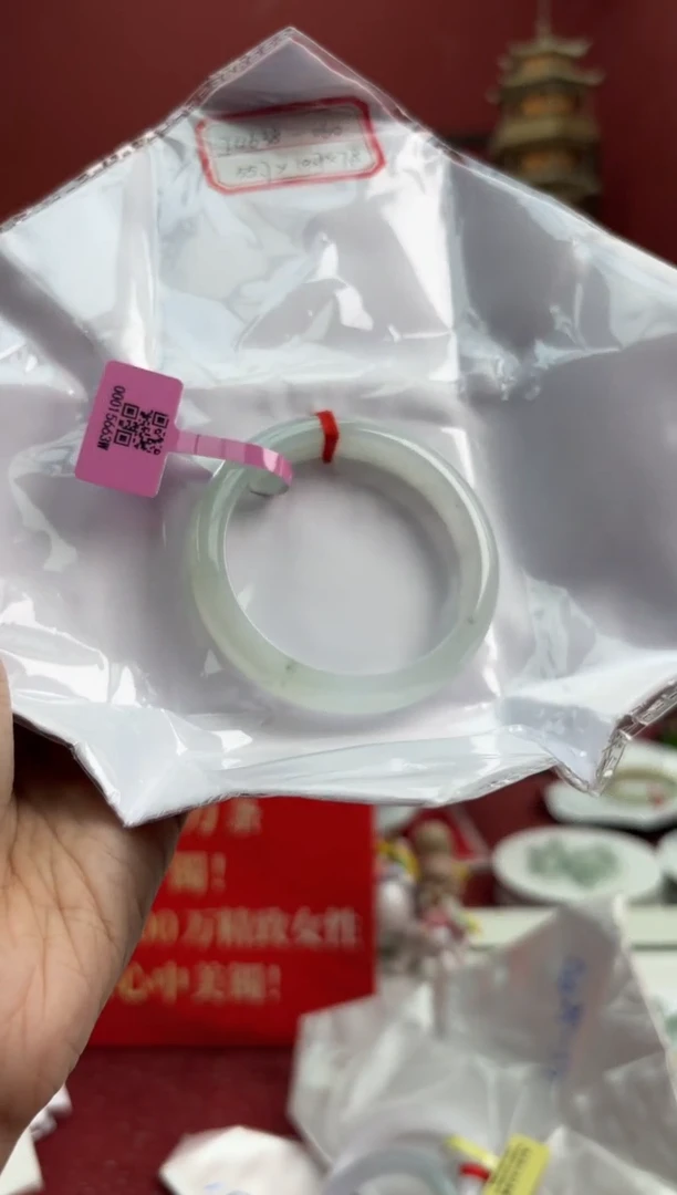 未镶嵌手镯翡翠翡翠手镯