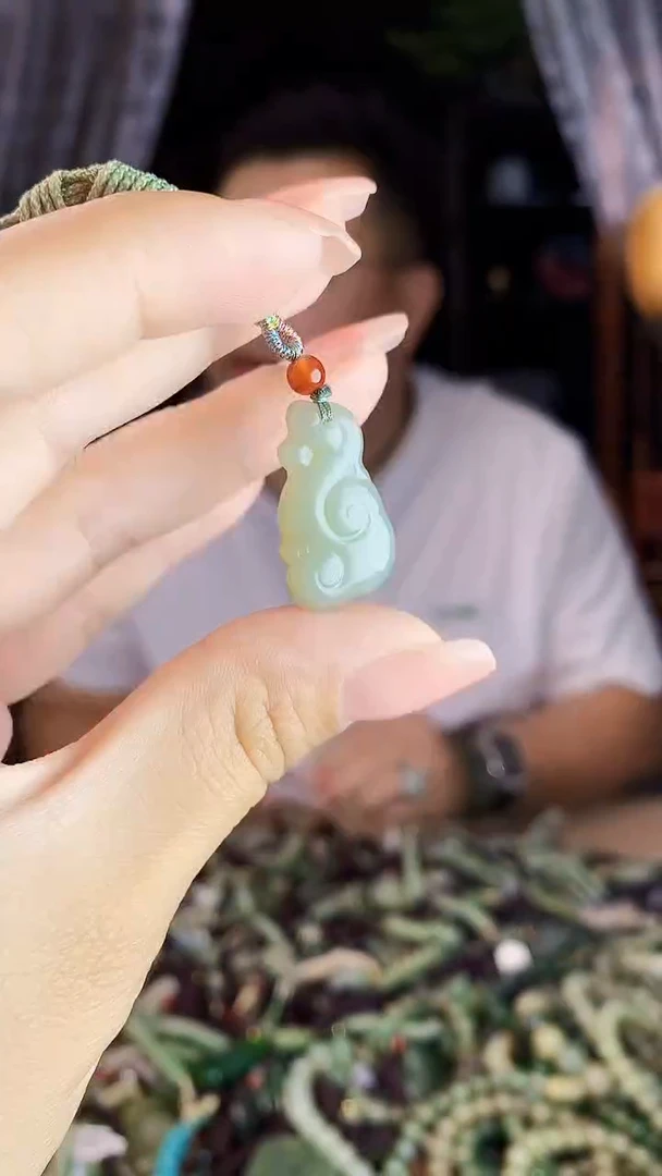 未镶嵌和田玉挂件多样性发货拍一发一