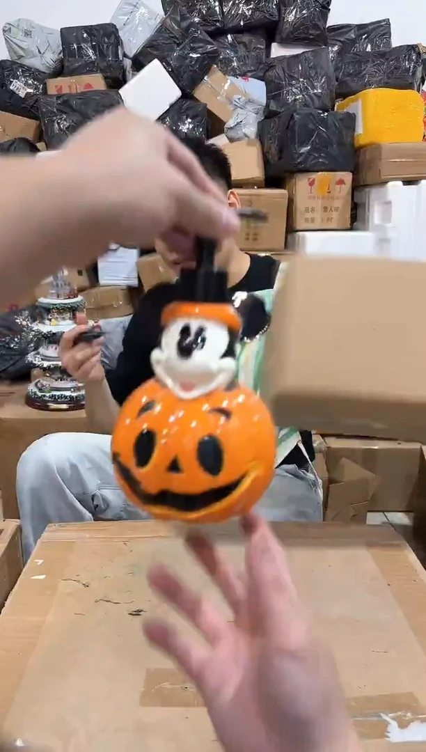 瓷片南瓜米奇按压瓶