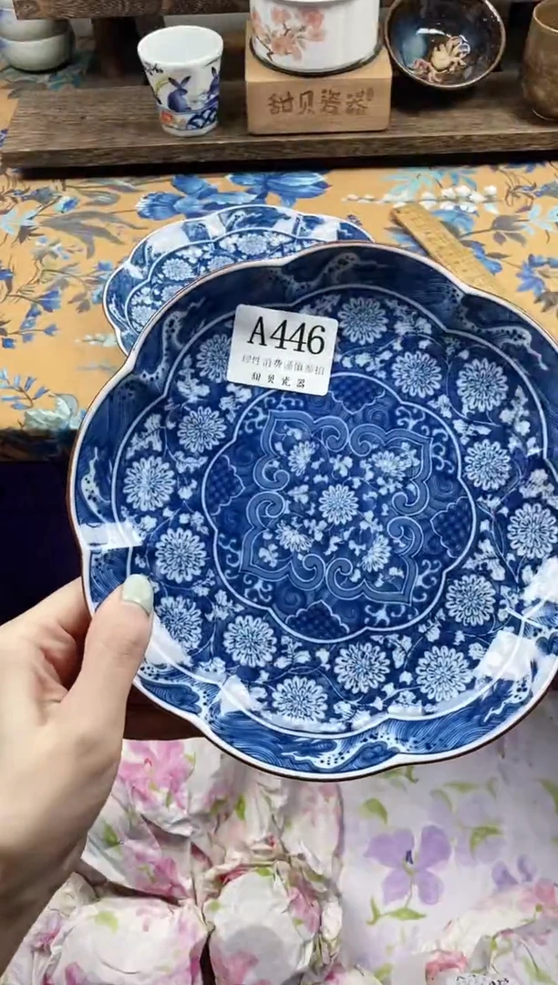 瓷片不*春                A446