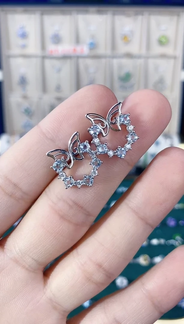 【闪购商品】海蓝宝石耳钉银S925镶嵌带证书