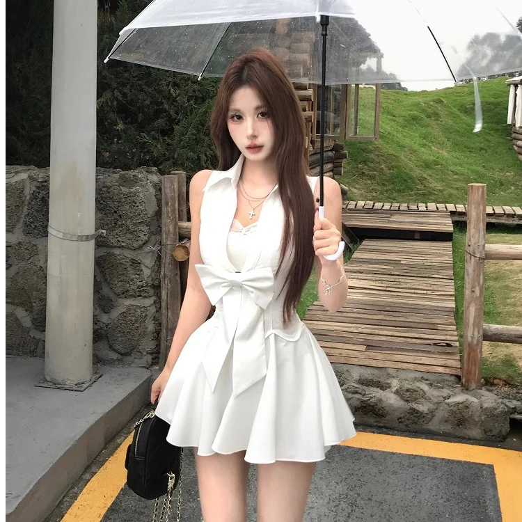 纯欲辣妹风时尚v领2025时尚无袖连衣裙夏季新款修身显瘦短裙