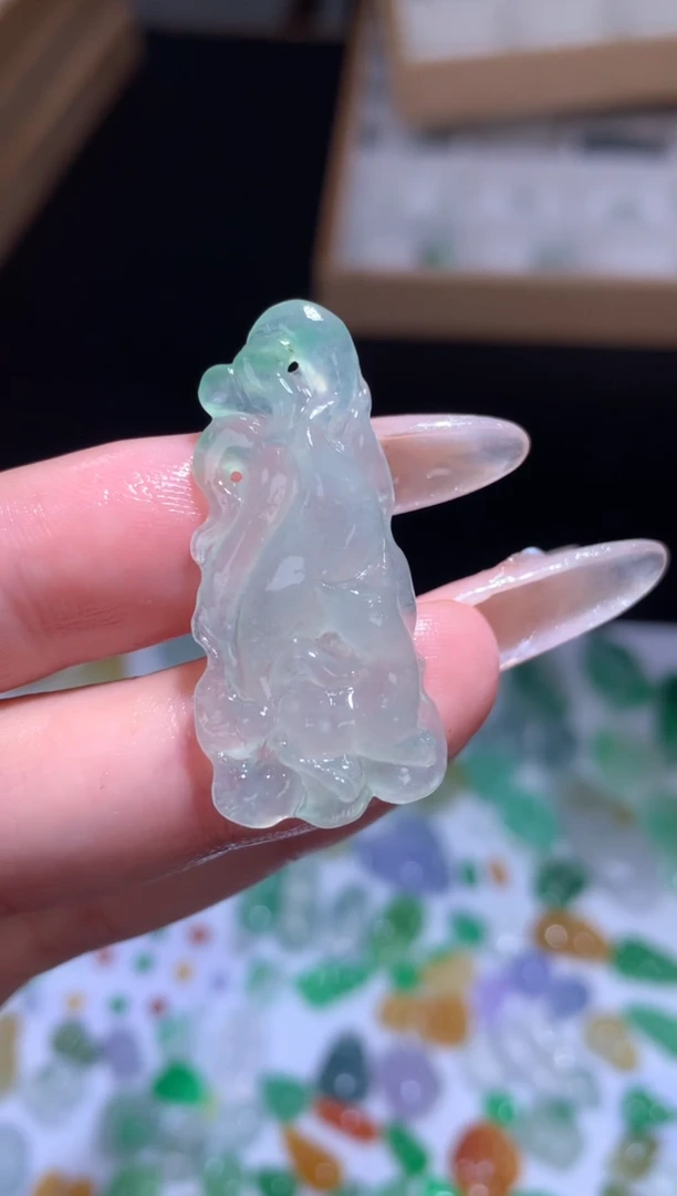 未镶嵌定制翡翠九尾狐