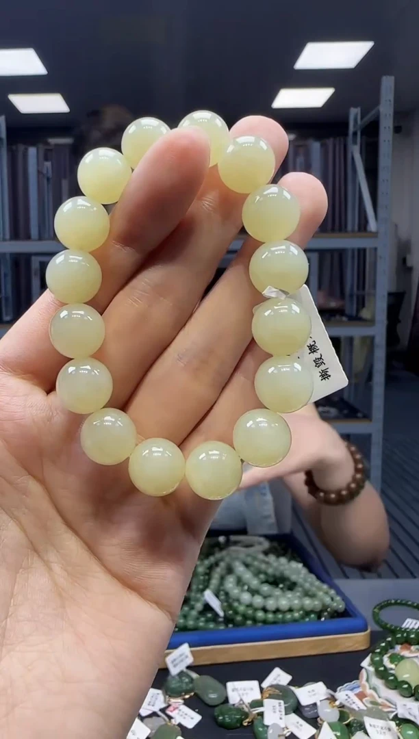 手串未镶嵌和田玉1