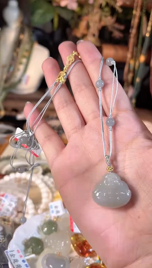 【闪购商品】和田玉吊坠(不含链)未镶嵌多样性发货其一