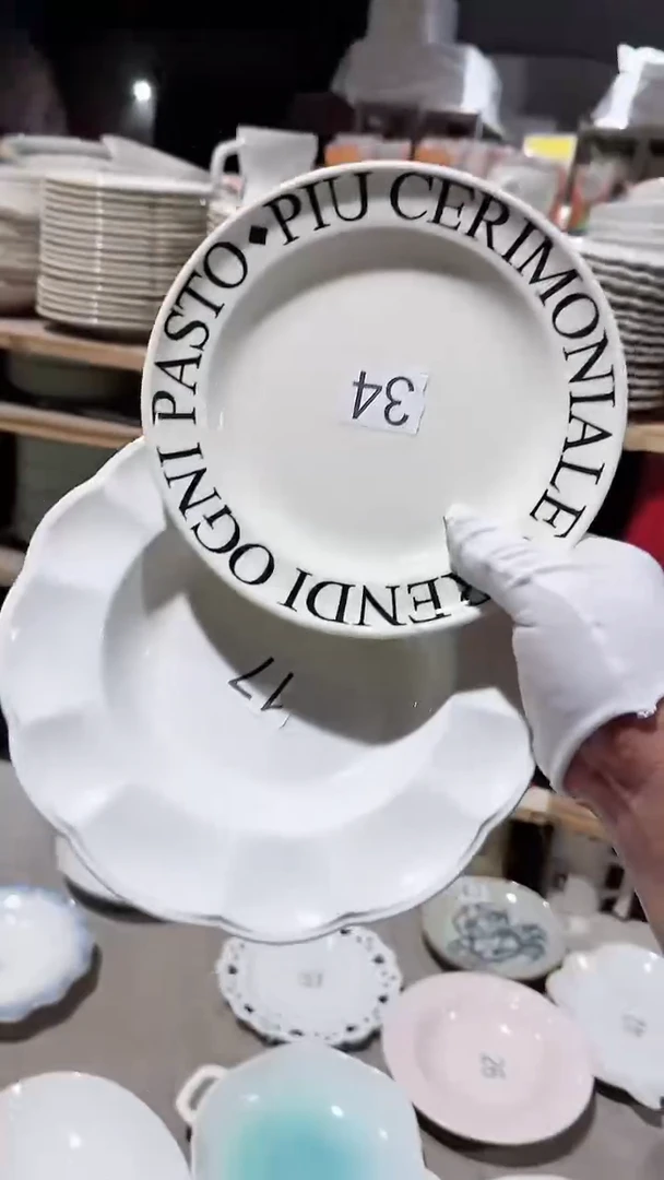 碗2个盘子微瑕 凑满20元包邮